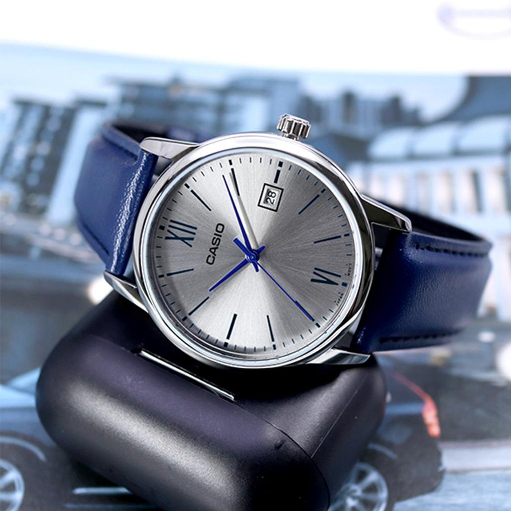 Casio Standard Series Simple Retro Small Round Watch Business Fashion Casual Quartz Movement Leather Strap Men watches Silver MTP-V002L-2B3