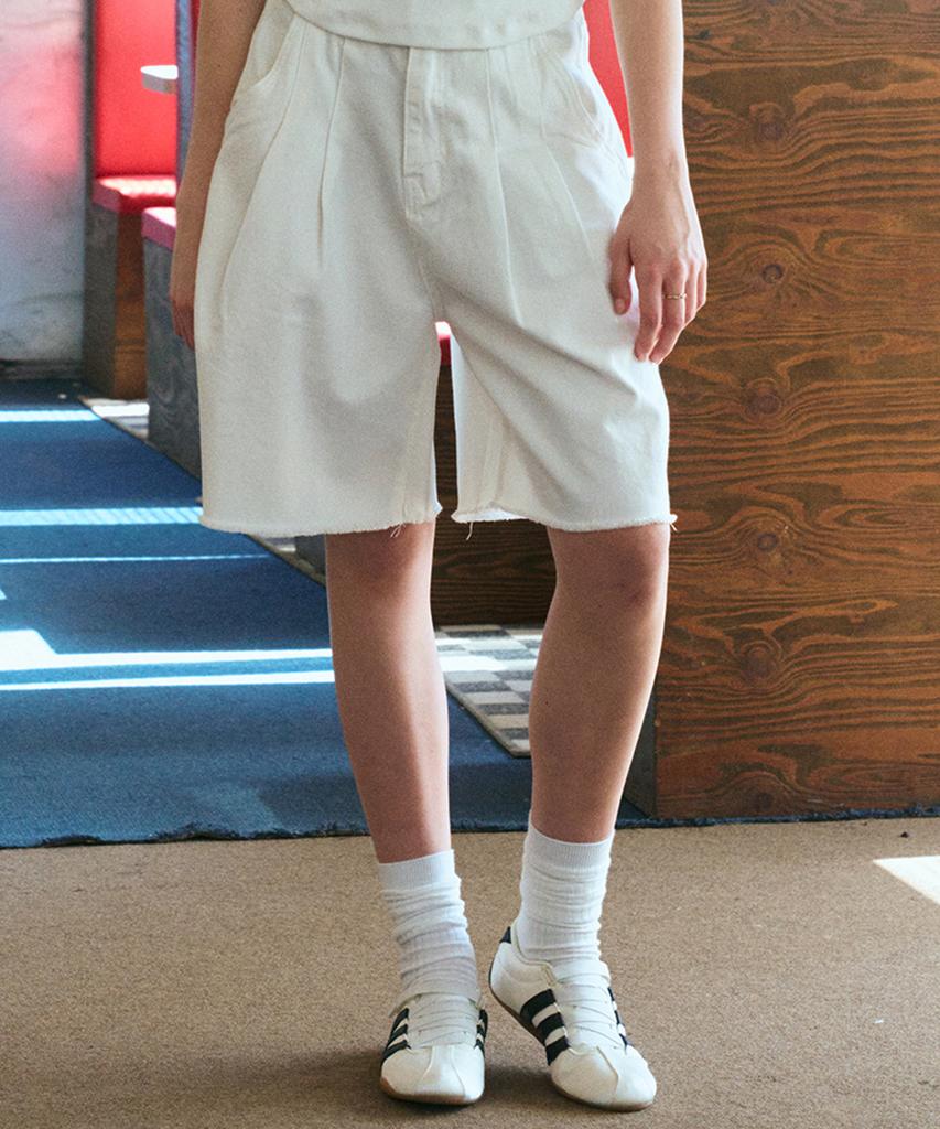 ERER Pintuck Bermuda Denim Shorts White