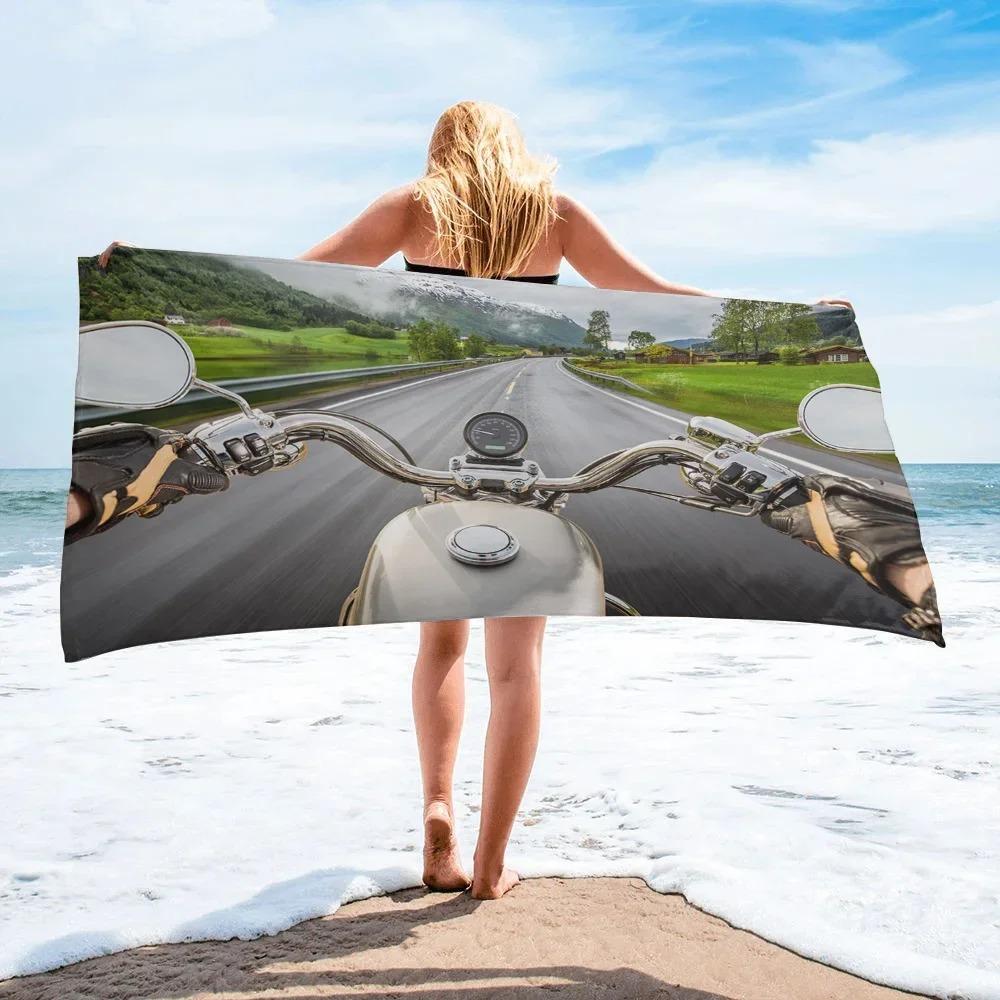 Telo da Spiaggia Trendy con Stampa Stile Motociclista, Asciugatura Rapida Super Assorbente per Uomini, Viaggi all'Aperto, Spiaggia, Uso Quotidiano