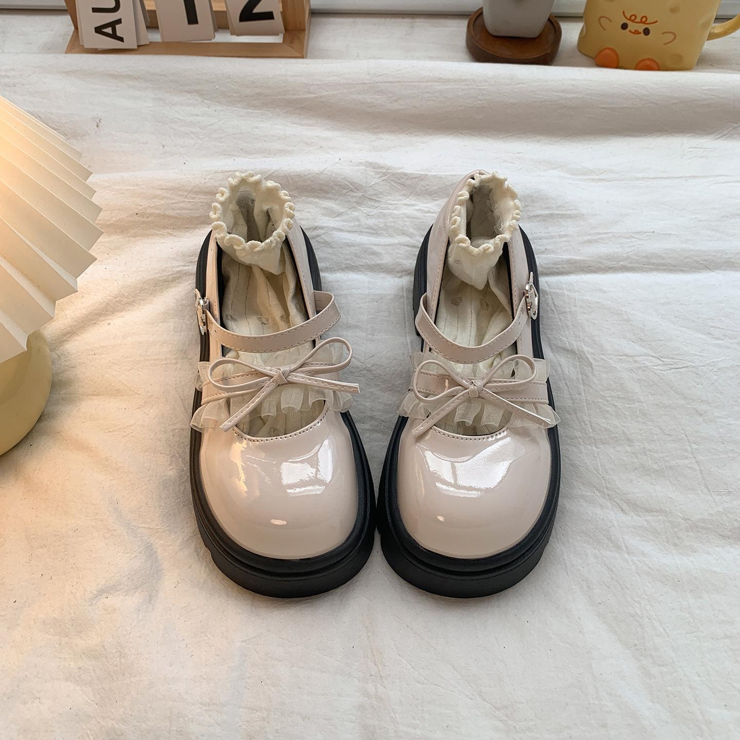 

Black retro British style platform small leather shoes women s 2025 new autumn with skirt soft sole heightening Mary Jane shoes 39 бежевый