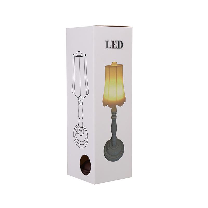 European Style Retro Night Light: Creative Bedside Lamp for Dormitory or Bedroom Decor, Perfect As a Gift or Small Desk Ornament