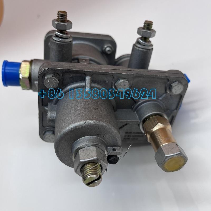803004037 Wheel Loader parts oil water separating valve oil water separator 4120000084 for 936 ZL50G