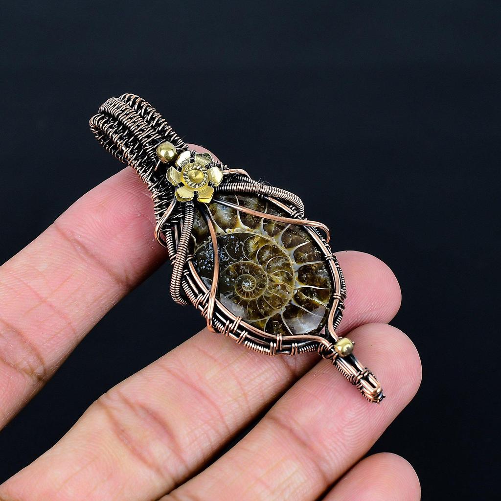 Ammonit Fossil 999 Kupferdraht umwickelter Anhänger, Handgefertigter Edelstein Schmuckanhänger für den Gedenktag