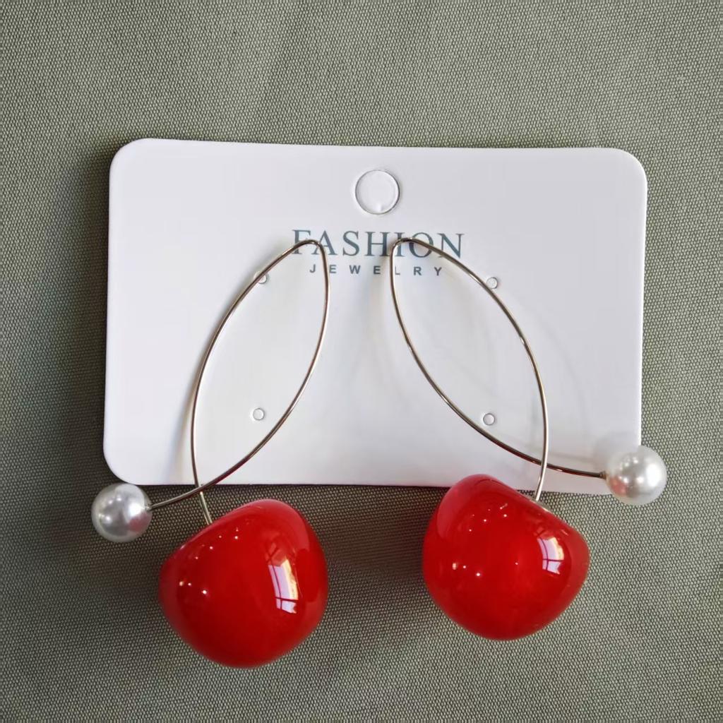 Fashion Red Cherry Earrings Women's New Delicate Super Fairy Cherry Earrings Pendant Premium Design Versatile Earrings