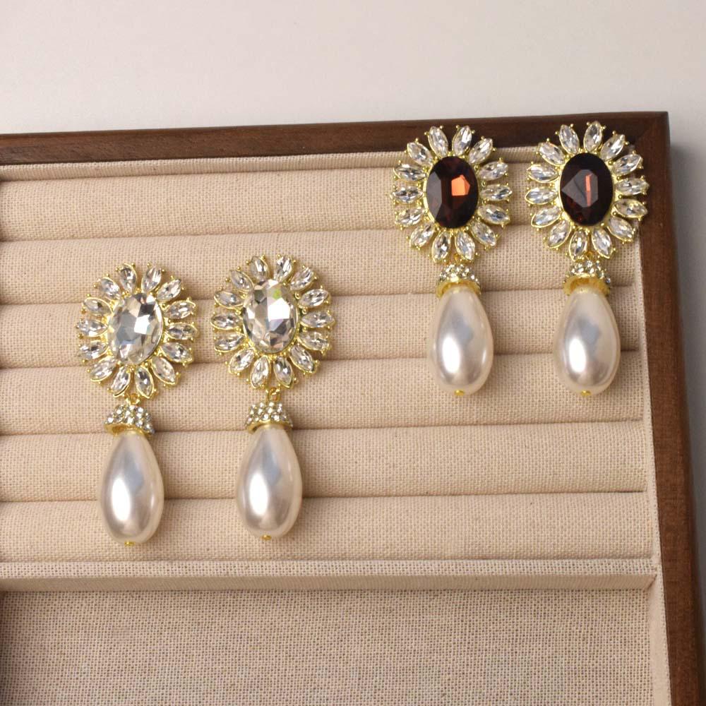 Franskt Vintage Pärlhalsband & Örhängesset med Diamantaccenter