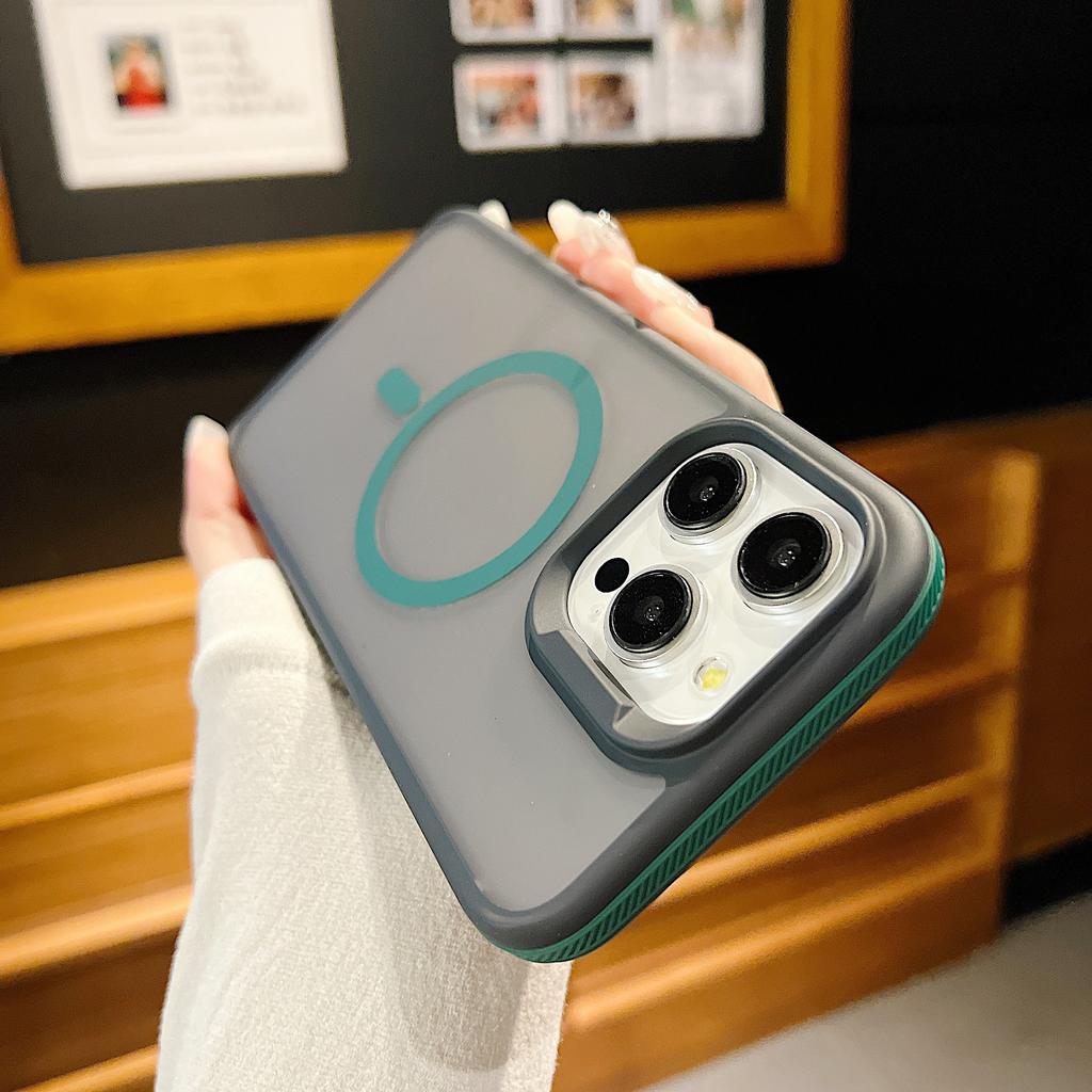 Applicable To Apple 16 ProMax Skin-sensitive Magnetic Suction Phone Case Iphone15 Shield Armor Matte 14 Anti Fall 13 Protective Cover