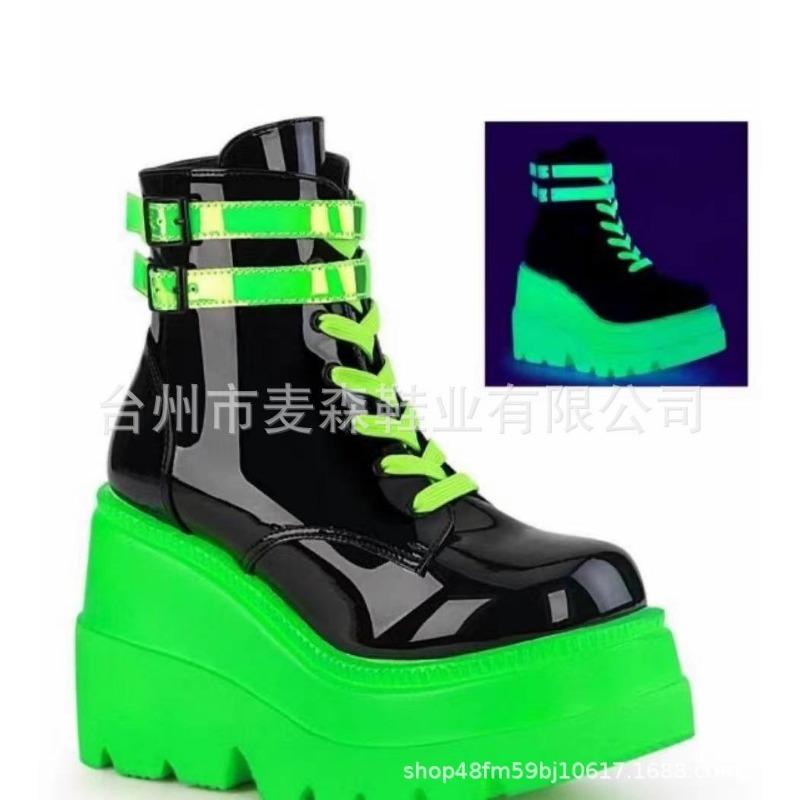 Дизайнерские кроссовки со стразами для женщин — фото 15