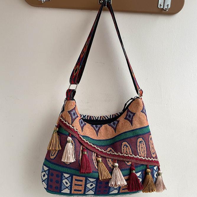 Embroidery Tote Bag for Women Aesthetic Canvas Shoulder Bag with Pocket Reusable Tote Bag for Work Shopping Women's Large Crochet Beach Bag Hobo Bag