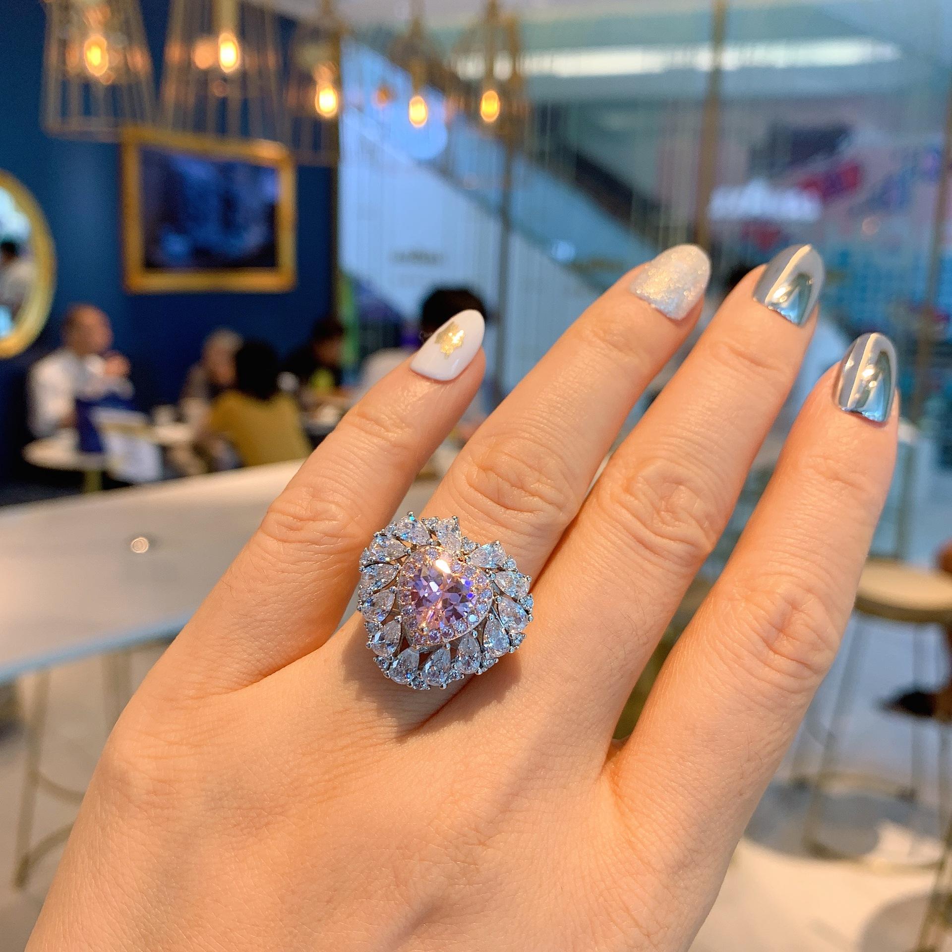 Кольцо с бриллиантами Sea Blue, женское, в форме сердца, с бриллиантами, желтое золото, бриллиантовое кольцо