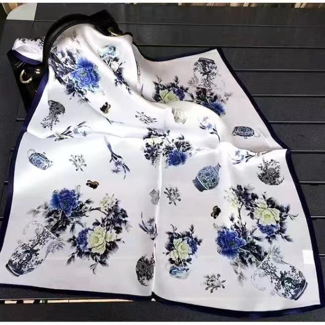 High-End Women's Lightweight Silk Square Scarf - Temperament Print Neckerchief for Neck Protection and Decoration.