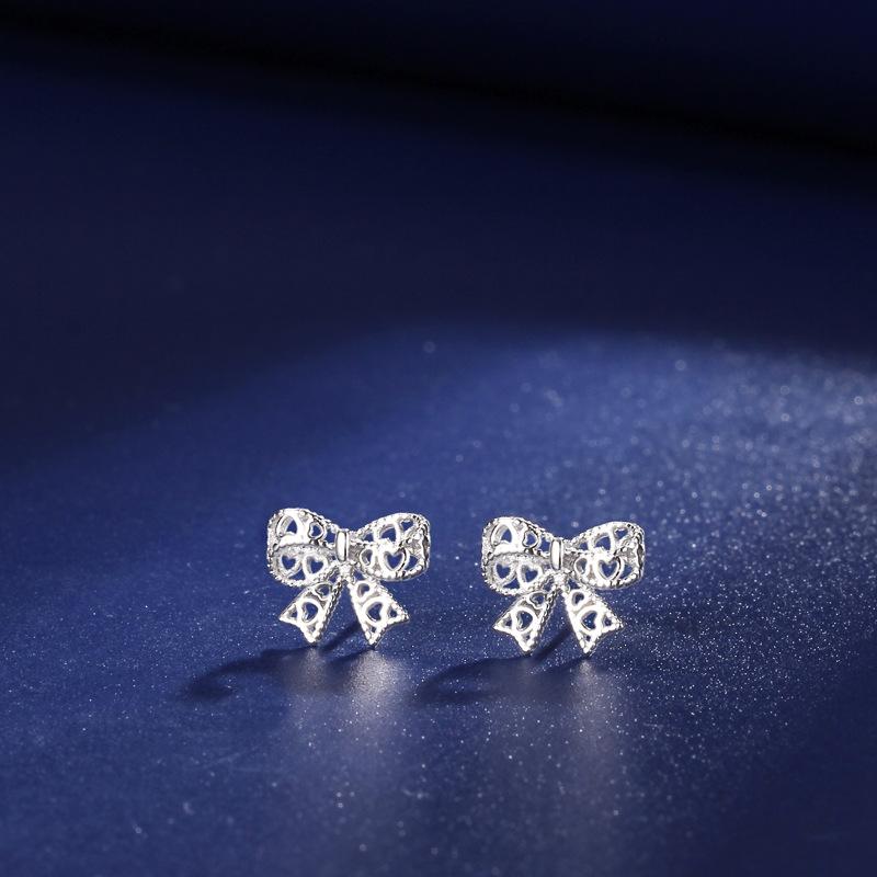 Bow Stud Earrings Women's Simple Light Luxury Ins Earrings, Bone Studs, Niche Design Ear Jewelry