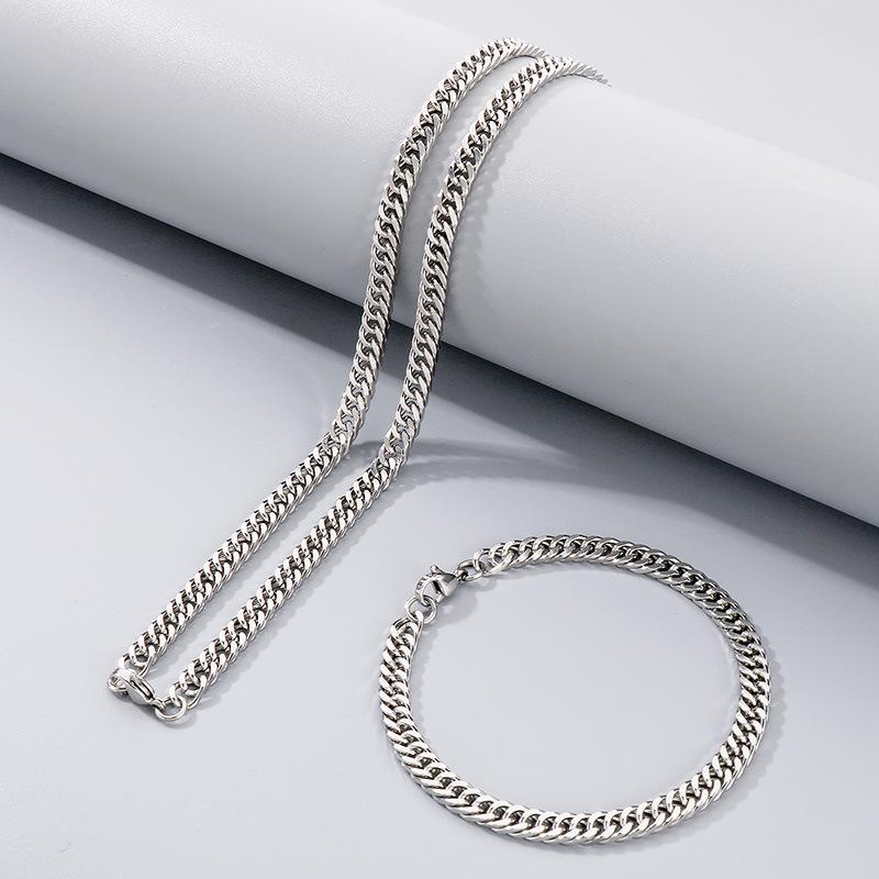 Jednoduchý hladký řetízek Dvojitě pletený Čtyřstranně broušený Náramek Hip-Hop Osobnost Více velikostí Bičíkový řetízek Titanová ocel Pánský náhrdelník