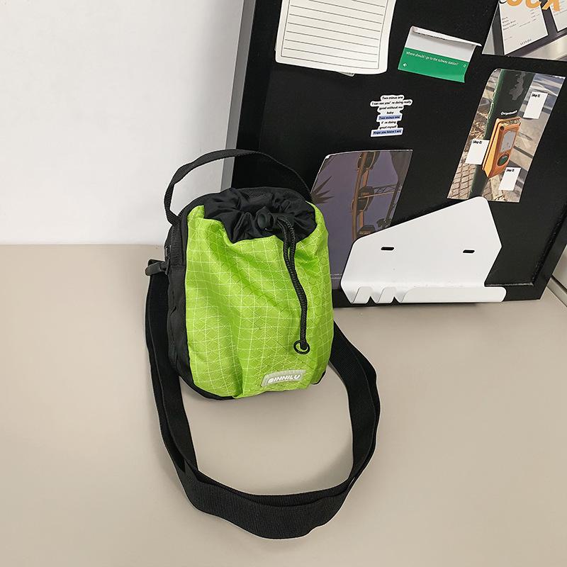 

Простая и легкая сумка для мобильного телефона, мужская модная повседневная сумка-мессенджер, свежая, с индивидуальным повседневным рабочим стилем, на плечо