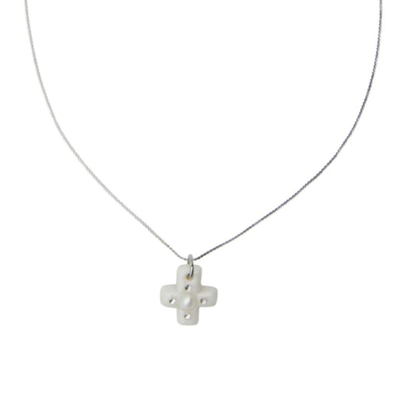Nff Crossway Pearl Necklace-white