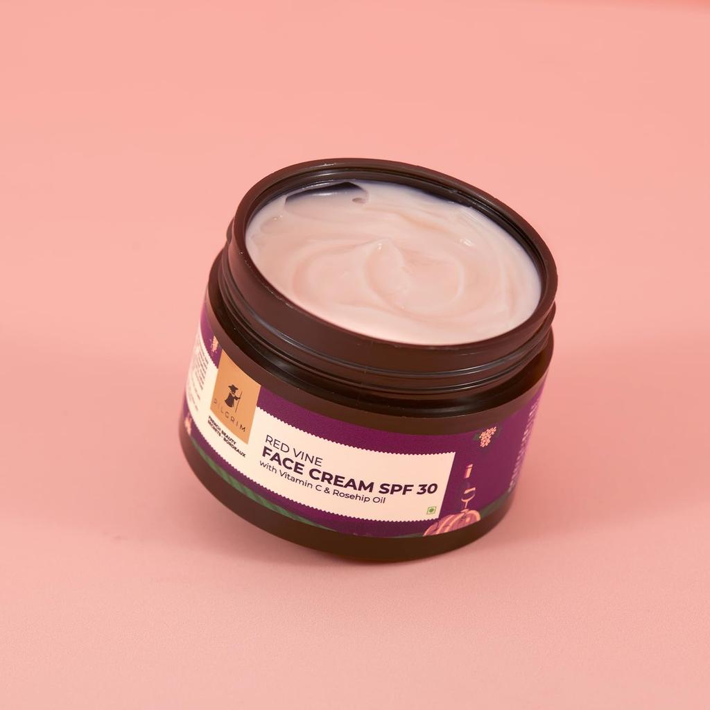 PILGRIM Französische Rote Weinrebe Gesichtscreme LSF 30 mit Hagebuttenöl & Vitamin C für Tägliche Feuchtigkeit und Sonnenschutz 50g