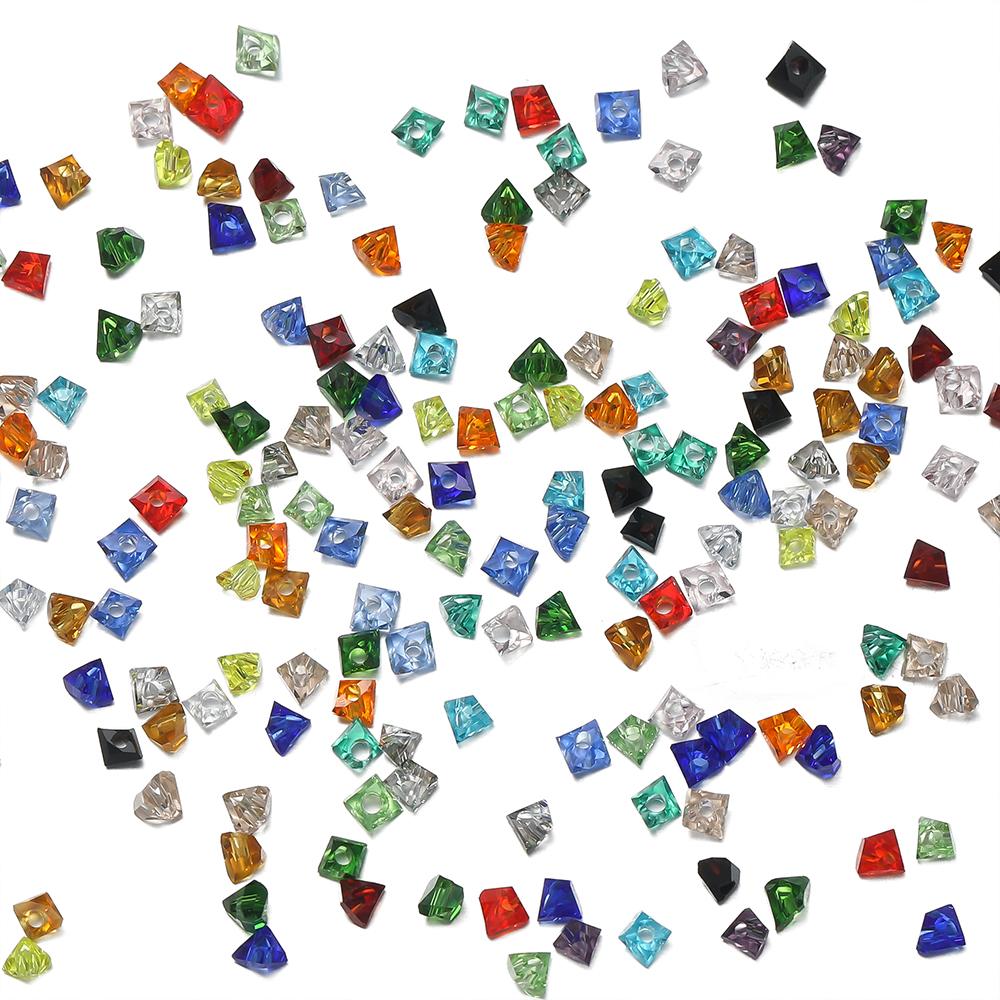 100Pcs/Lot Mixed Glass Triangle Shape Beads Charm Loose Bead for DIY Bracelet Necklace Earring Jewelry Making Accessories
