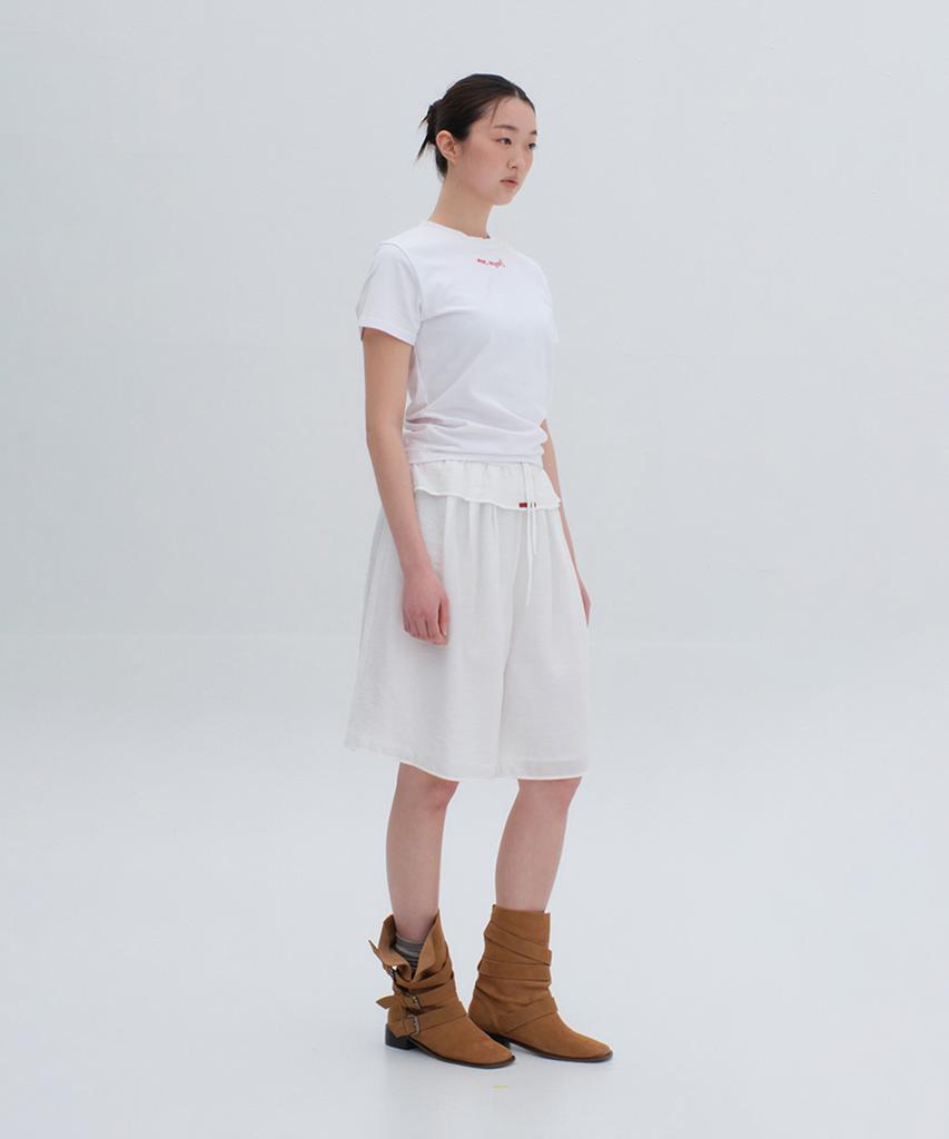 Lipeullegtibeulum Embroidered Myself Short Sleeve Top (White)