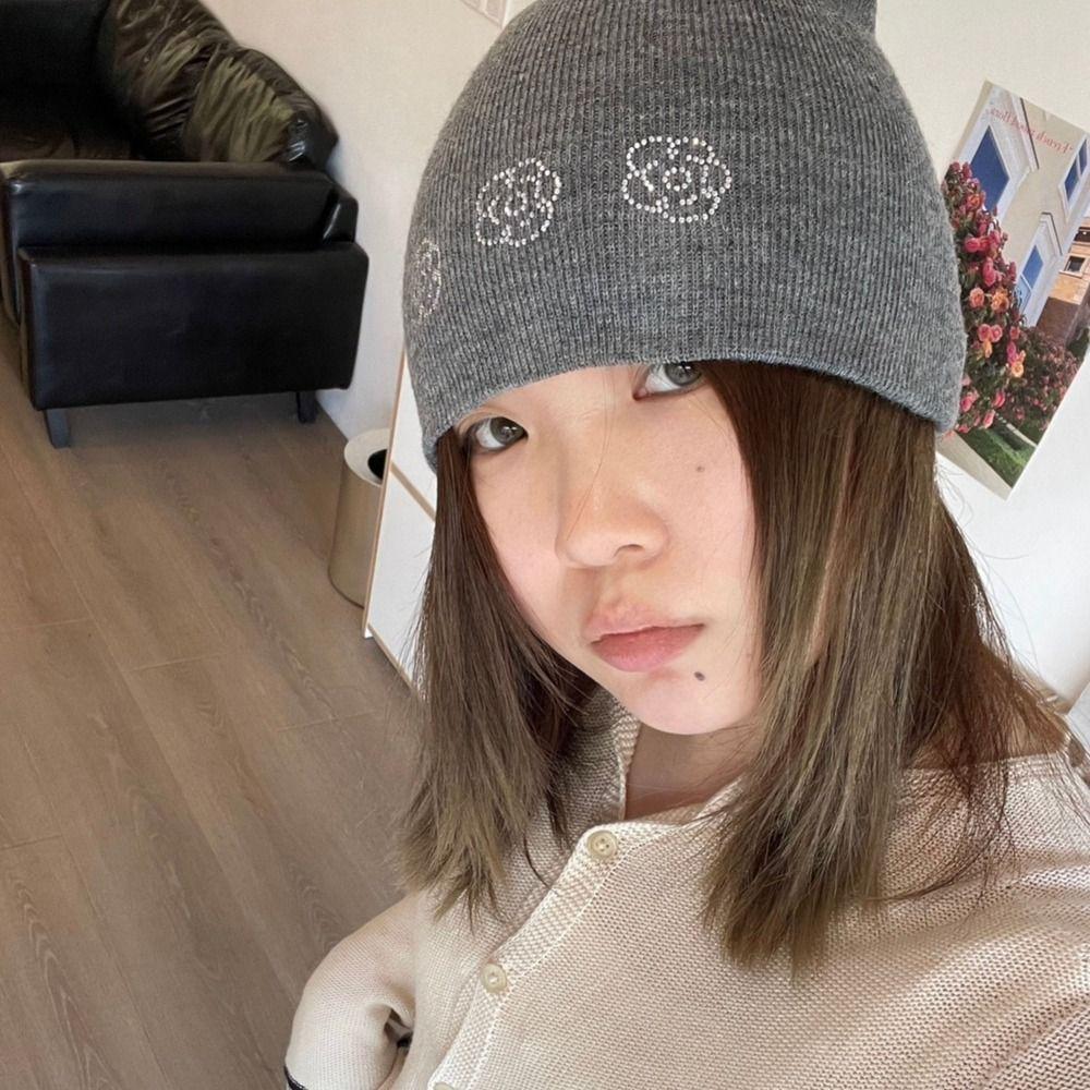

Warm Cap Knitted Hat Wool Hat Knit Cap Sweet Rhinestone Flower Beanies Autumn серый