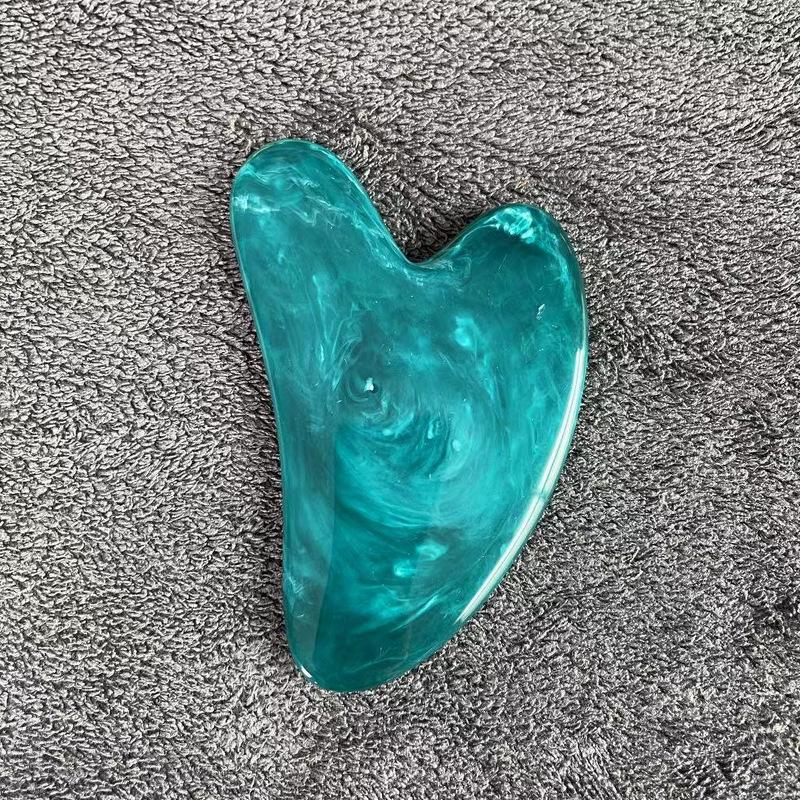Heart-Shaped Resin Beeswax Gua Sha Set for Facial and Body Acupoint Scraping