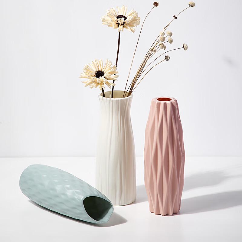 Nordic Minimalist Vase