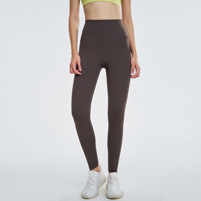 

Новые женские брюки для йоги с высокой талией – ощущение обнаженности, без швов, с эффектом подтяжки бедер, плотно облегающие, идеально подходят для весенних и осенних тренировок. XL