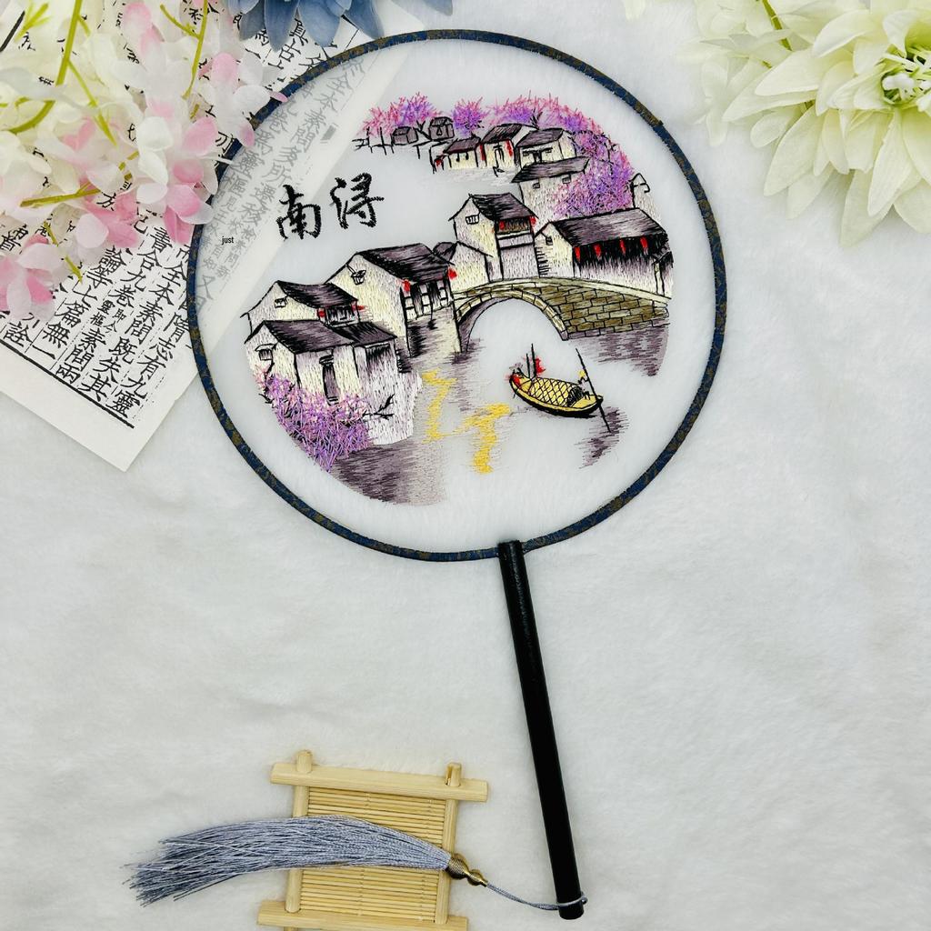 Ancient Style Single-Sided Suzhou Embroidery Dance Fan