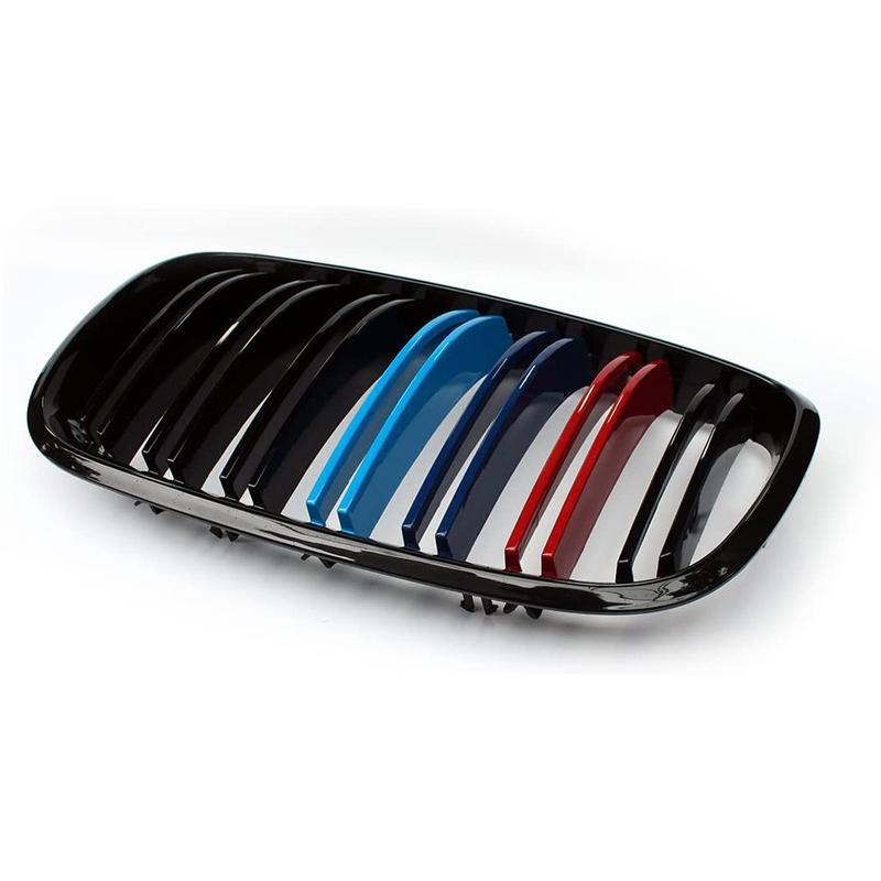 Ett par M-färg dubbla ribbor njurgrill för BMW X5 E70 2007-2013 X6 E71 E72 2008-2014 Racinggrillar Biltillbehör