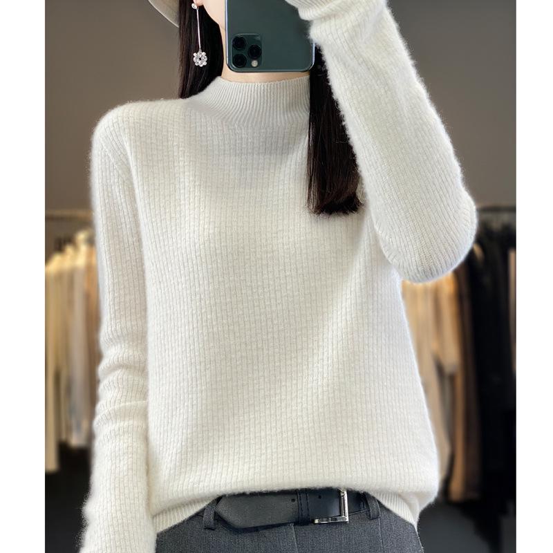 Women's Slim-Fit Long-Sleeve Wool Base Layer Sweater – Soft High-Neck Knitwear for Autumn and Winter