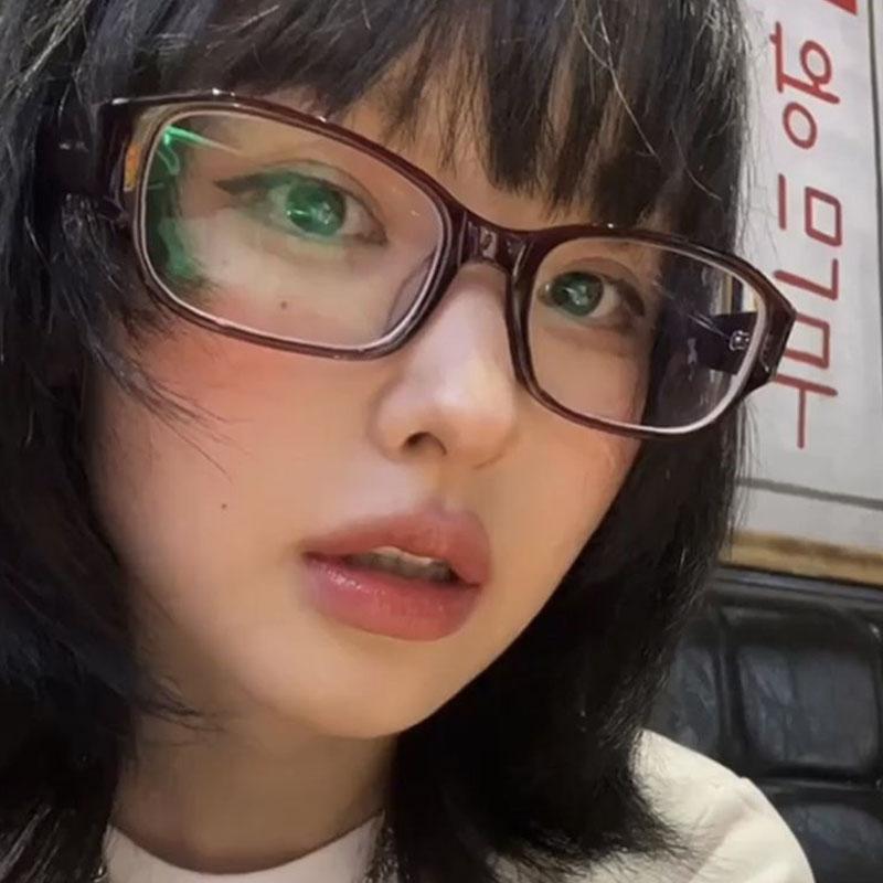 Retro Narrow-framed Glasses for Men Women Y2K Red Black Frame Anti-blue Light Eyeglasses Spicy Girls Decorative Optical Glasses