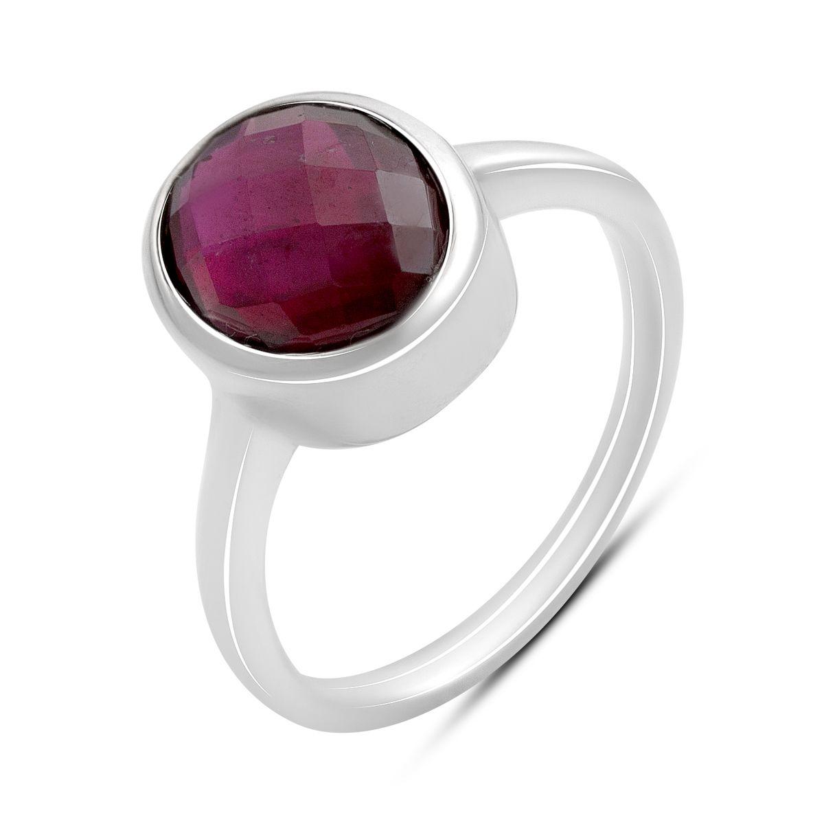

Silver ring with a natural ruby 3.5ct, item weight 3.55 g (2205081) 17 rubine червоний колір