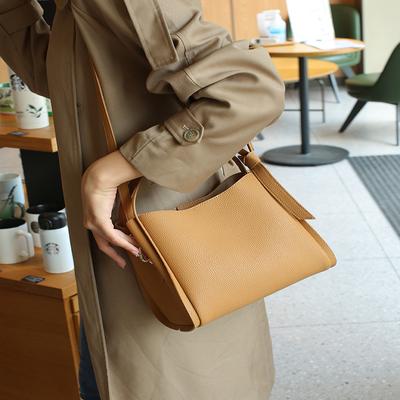 Classic Trendy Bag New Style Fashionable Women's Hand Held Bucket Bag Head Layer Cowhide Leather One Shoulder Crossbody Bag