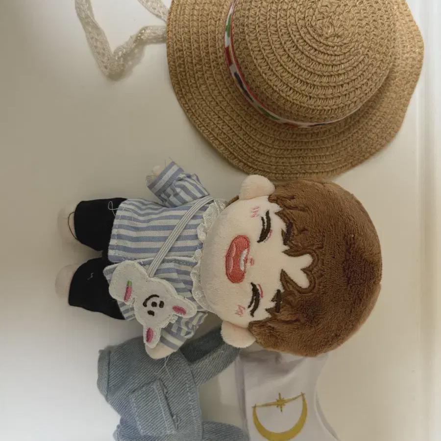 

Торопиться) Big Bang Дэсон Кукла D Lite