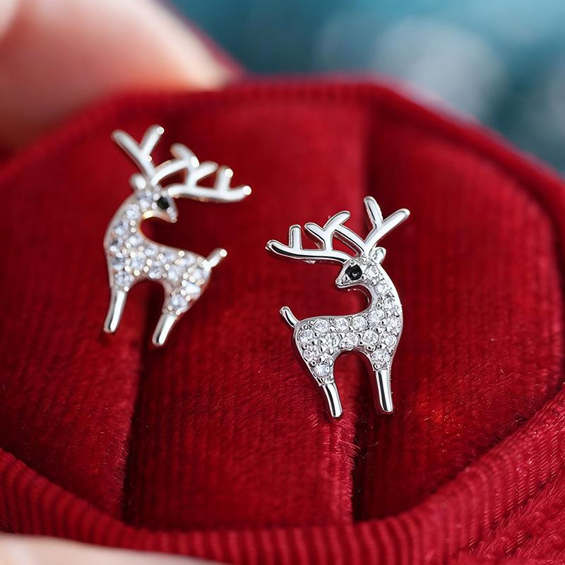 Simple And Cute Deer Stud Earrings, Elk Christmas Ornaments, Christmas Style Korean Version Of Temu New Earrings *2pcs