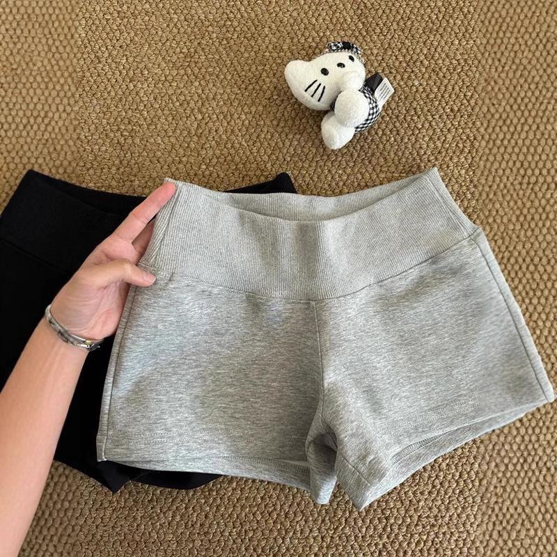 Women's 2026 American Retro Sports Shorts - Summer Letter Print, Loose Fit Hot Pants, Versatile Design