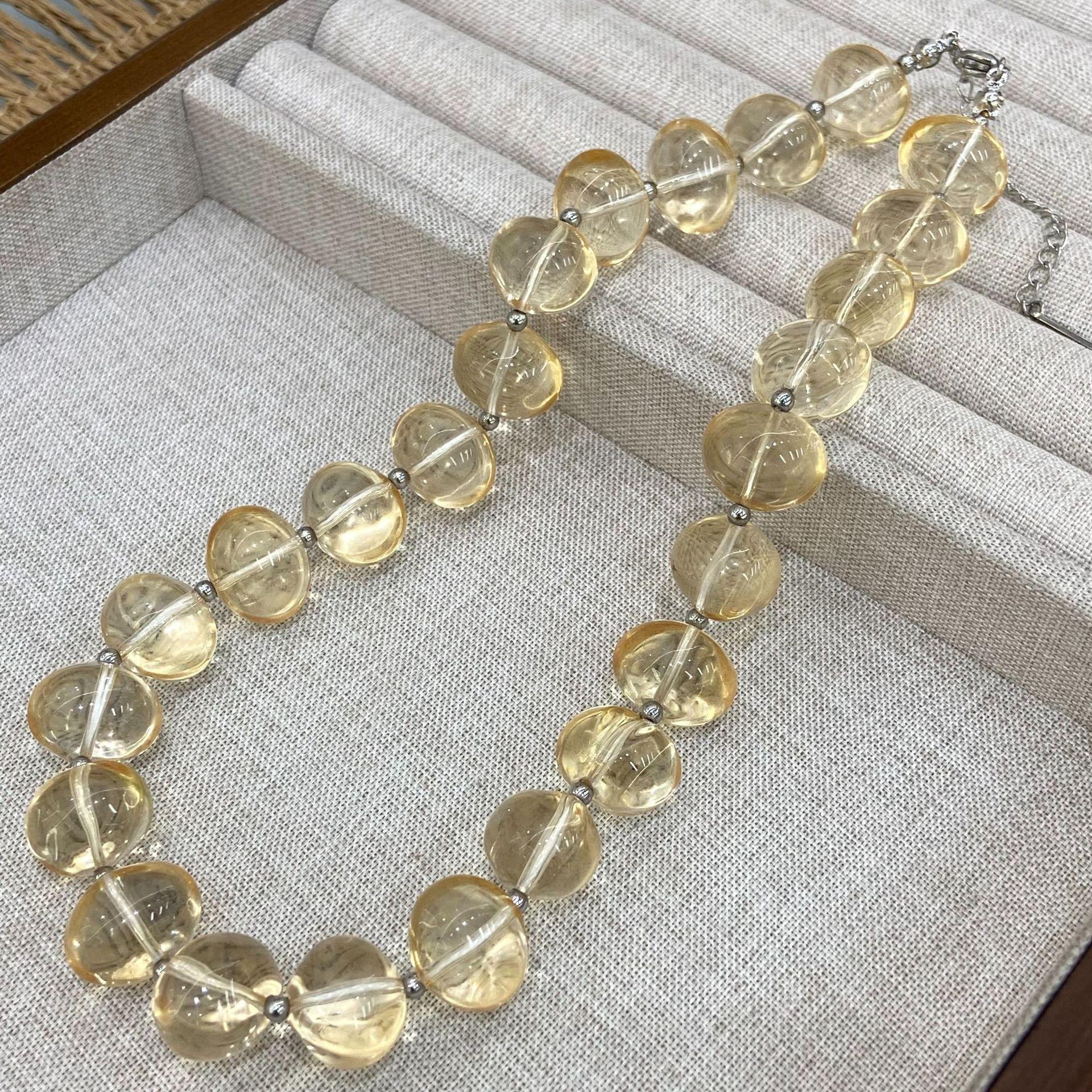 

Blogger With The Same Color Dopamine Color Pink Beaded Necklace Female Fashion High Sense Ice Transparent Clavicle Chain