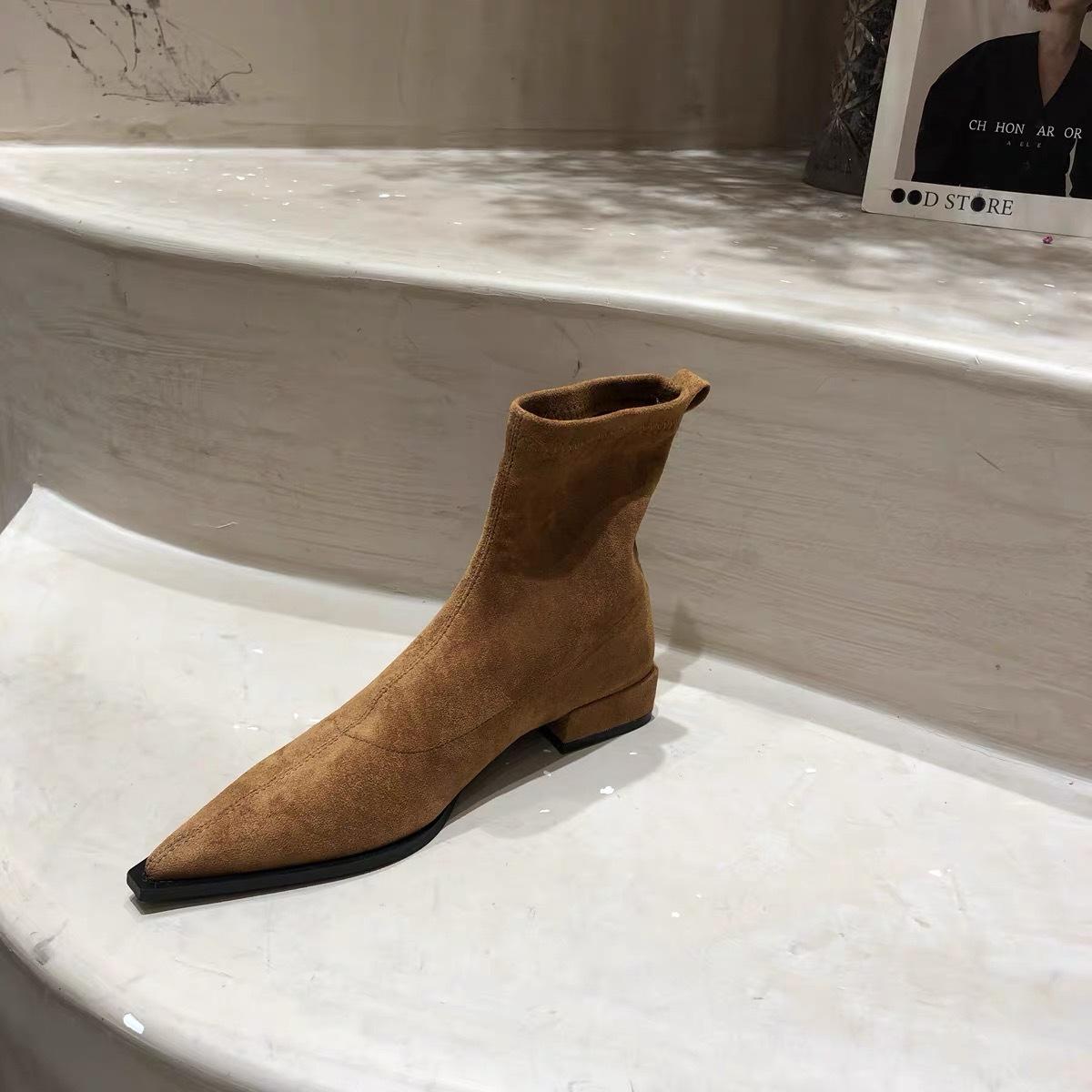 

Замшевые корейские ботильоны на грубом каблуке, женские туфли, новинка 2024 года, универсальные тонкие бархатные ботинки, короткие ботинки в иностранном стиле 37 коричневый