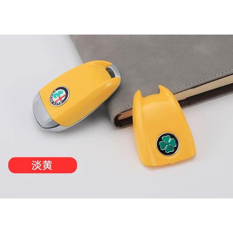 Car Logo Key Cover Replacement Key Case For Alfa Romeo Giulietta Giulia Mito Stelvio giulietta Tonale Carbon Fiber Style Valve Stems 1