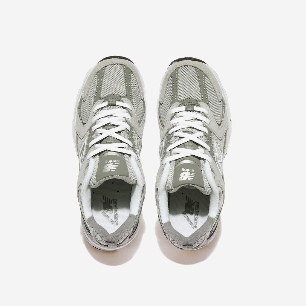 [New Balance] Retro-Inspired Lifestyle Sneaker [MR530CK-CK]