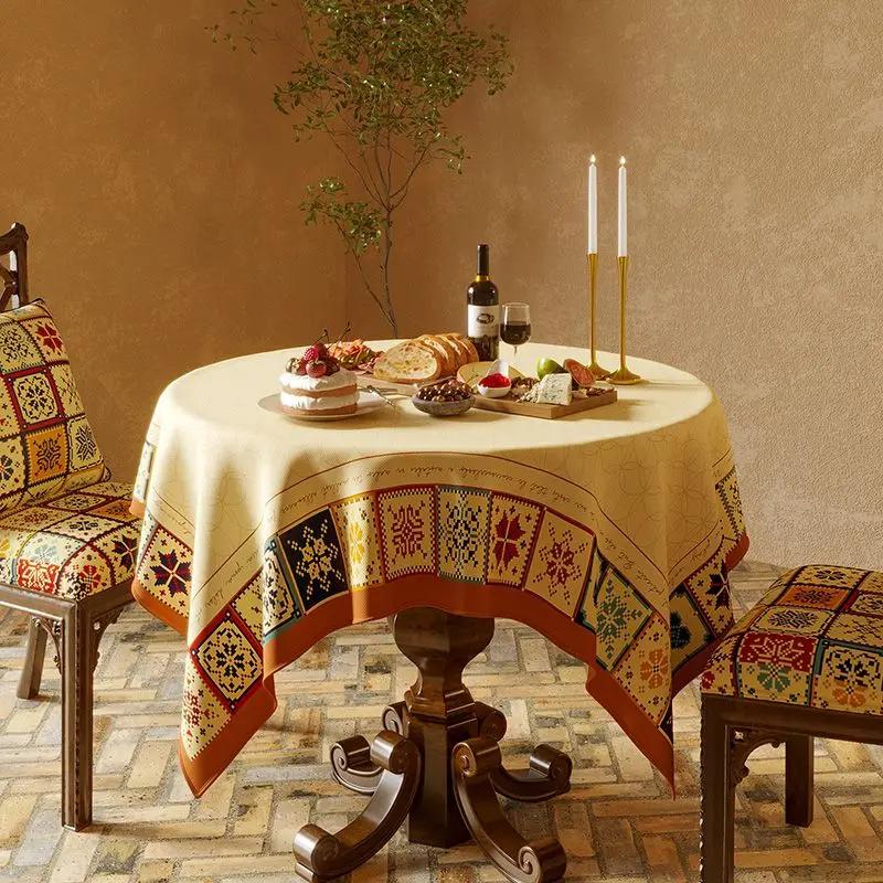 Față de masă din chenille, rezistentă la apă, rezistentă la căldură, tipărită în carouri, pânză rezistentă la praf, pătrată, dreptunghiulară, circulară.