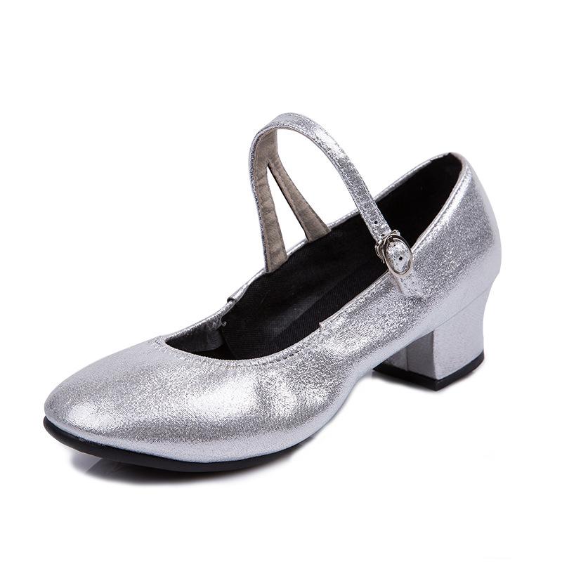 New Square Dance Shoes Spring and Summer Ballroom Dance Shoes Women's Soft-soled Practice Ethnic, Outdoor Dance Shoes Latin 2025