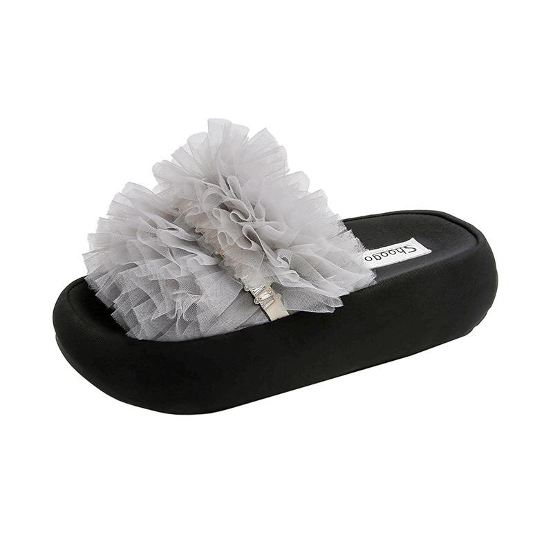 

Mesh cool tray fairy 2025 summer new rhinestone thick bottom small fragrant style fashion tide with Internet celebrity word sandals 40