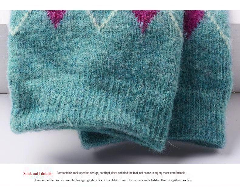 Langsha Women's Thickened Mid-Calf Rabbit Wool Plaid Socks for Autumn and Winter.
