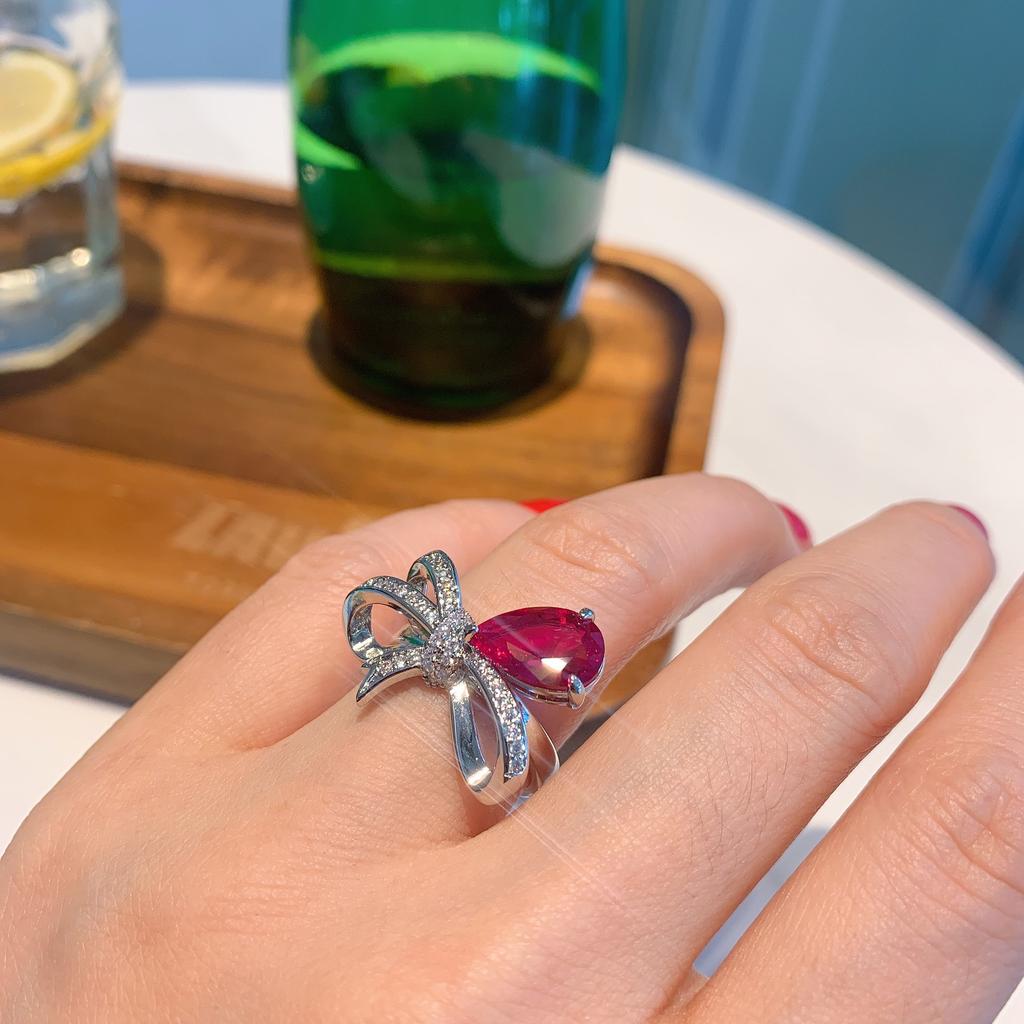 Diamond-set Pear-shaped Sea Blue Diamond Ring, Colorful Treasure Ring, Red Treasure Simulation Ring.