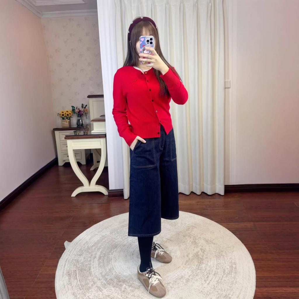 Spring 2026: Women's Mid-Waist Straight-Leg Jeans & Bamboo Cotton Denim Jacket