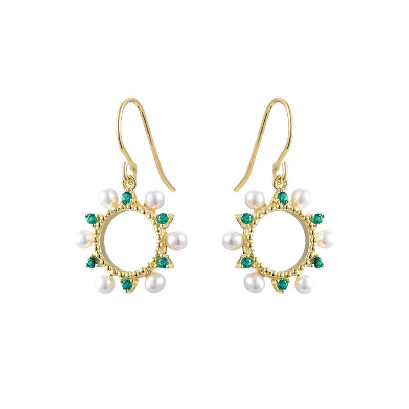 

Autumn and winter new sunflower inlaid with green zircon sticky pearl 925 sterling silver gold-plated earrings for women 925 silver