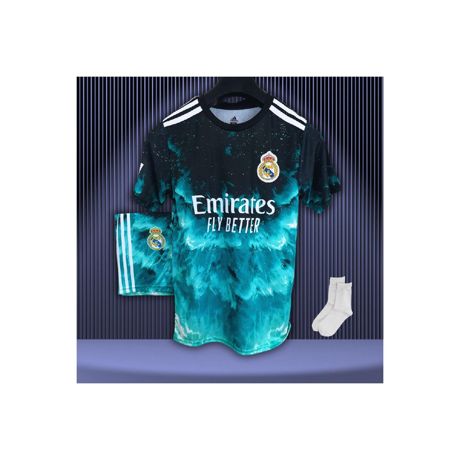 

Роналду Галактика с рисунком темного цвета, специальный дизайн для детей (джерси-шорты-носки-браслет) Пакет из 4 шт. 3-4 Yaş