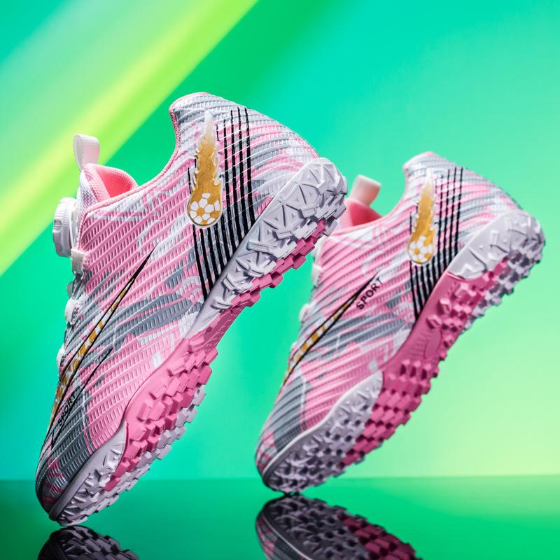 2025 new children's football shoes primary school boys mesh breathable broken nails tf knob girls training shoes
