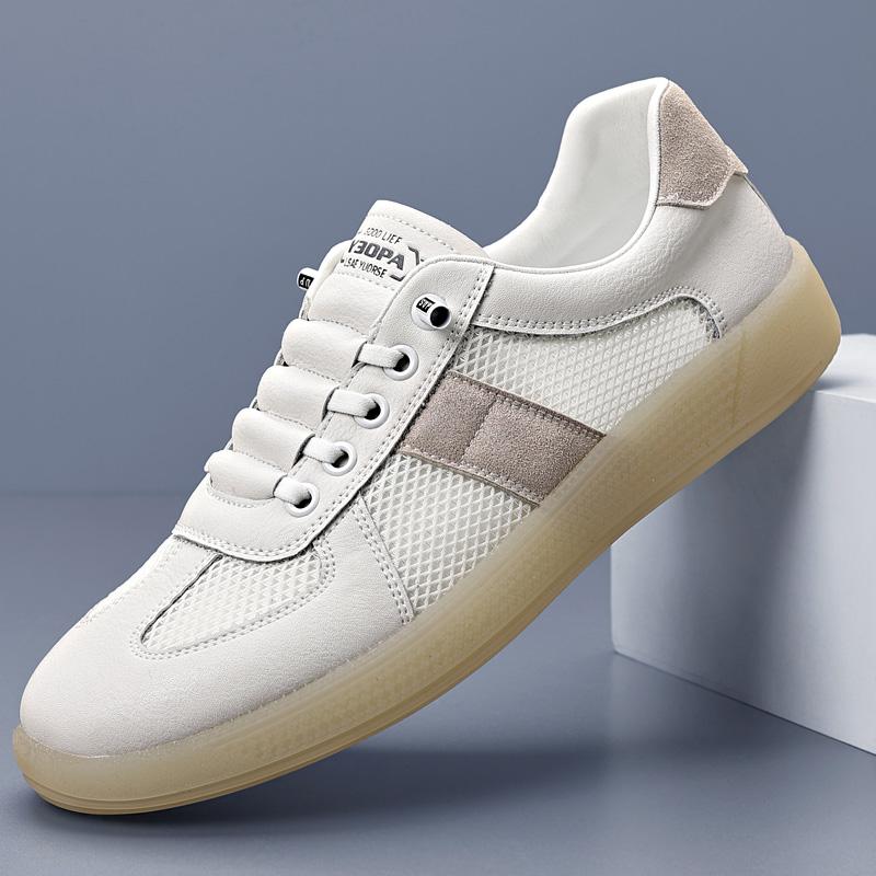 Fashion Lightweight Mens Shoes Lace Up Skateboard Footwear Male All-match Simple Sneakers Leisure Leather Casual Shoes Vulcanize Shoes