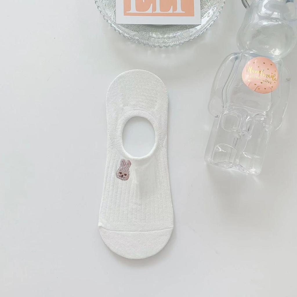 1 Pairs Women's Summer Animal and Plant Cute Embroidery Invisible Socks Silicone Non-slip Socks