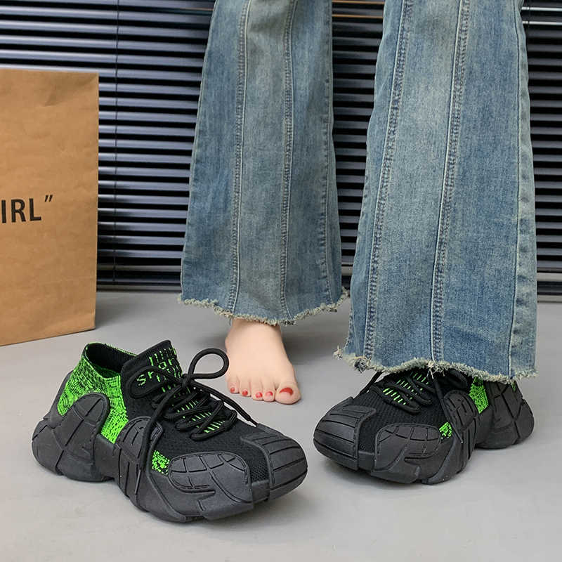 Fashion Thick Sole Camp Women Shoes Shoes Basketball Tennis Brand Sneakers Large Size Sport Idea Hypebeast 2025outdoor